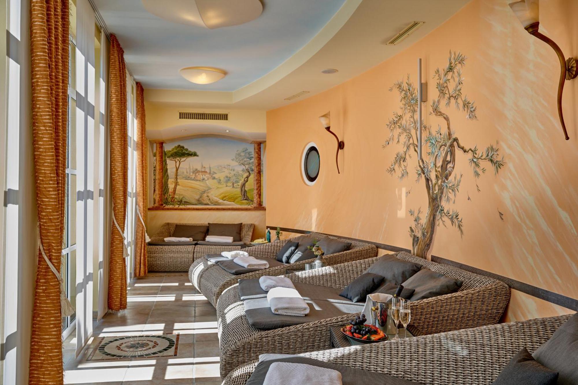 Landhotel Sternwirt - Das Wellnesshotel Zwischen Nuernberg Und Amberg ヘーゲン エクステリア 写真